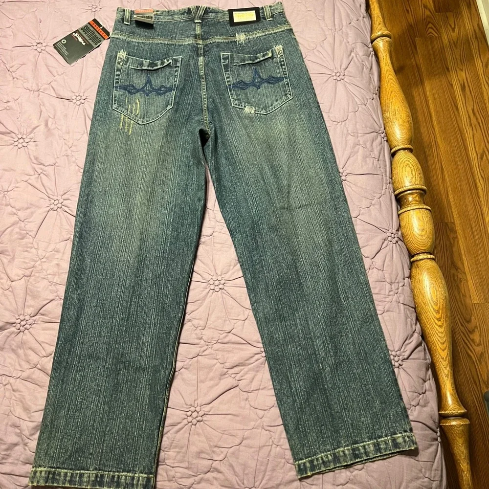 NWT Southpole Authentic Collection Baggy Jeans Embroidered Crest Mens 36x34